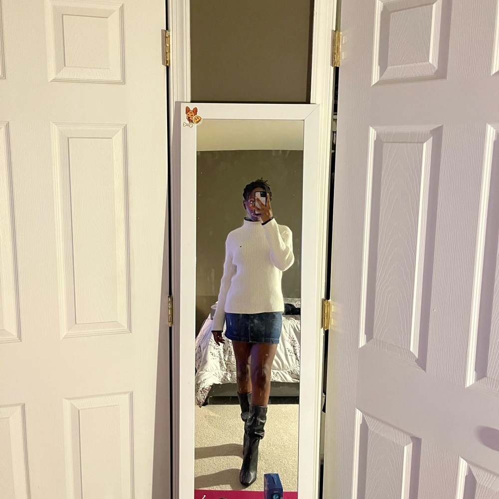 Tommy Hilfiger sweater